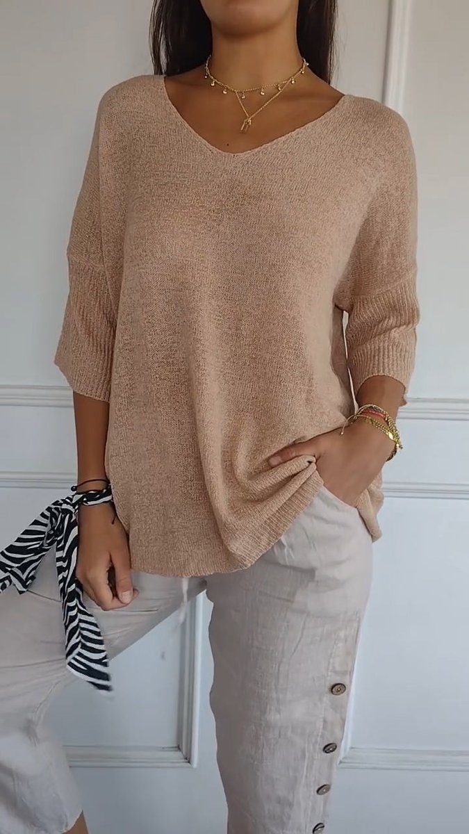 Nora Relaxed V-Neck Short-Sleeve Knit Top
